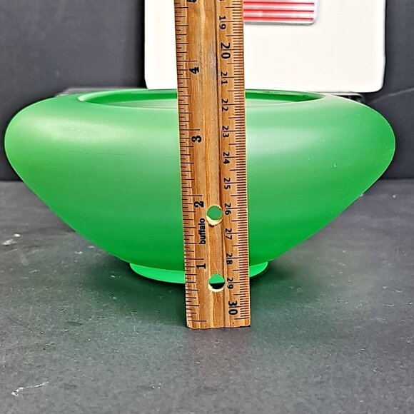 Uranium Tiffin Satin Green Glass Vase Bowl Geiger Confirmed, Amazing Piece! - Picture 12 of 16
